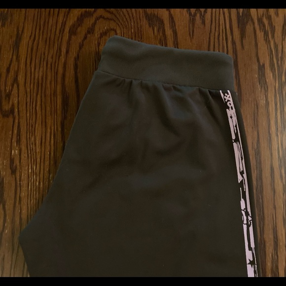 Fox Pants - Picture 4 of 6